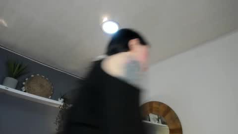  Alice  online show from 03.05.25