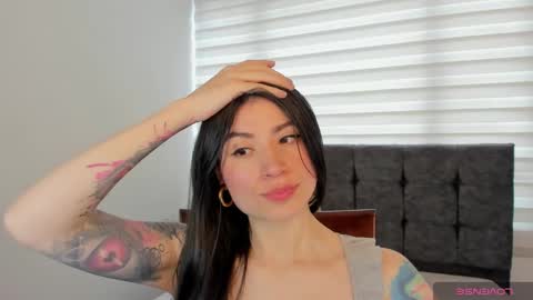  Alice  online show from 09.21.25