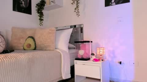 Karo online show from 10.02.25