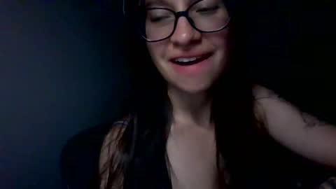 Snapshot of _alyson chatting on 05.27.26 _alyson online show from 05.27.26