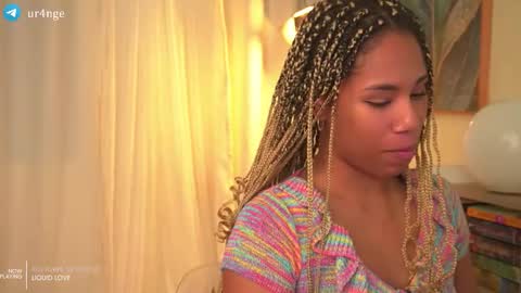 Angie -  online show from 11.08.25