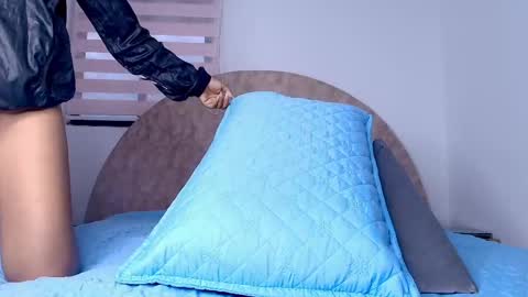 Any online show from 04.13.26