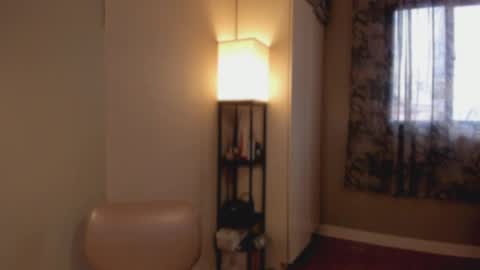 Snapshot of _ann1e_ chatting on 06.06.26 annie . online show from 06.06.26