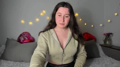 Anna online show from 04.19.26