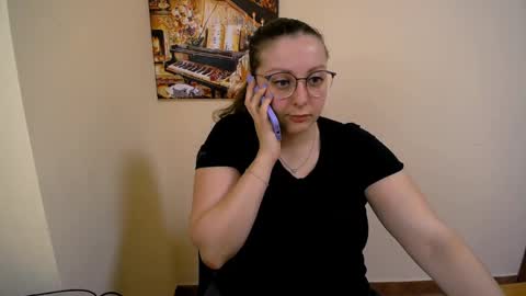 Anna online show from 02.20.25