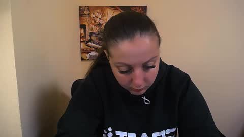 Anna online show from 10.06.25