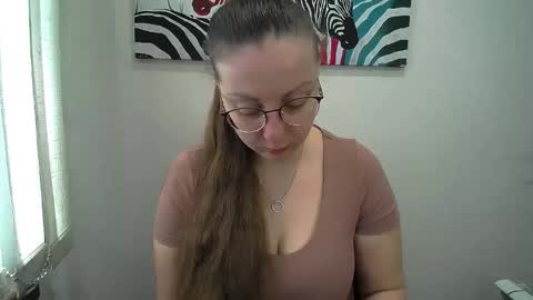 Snapshot of _annabelle_lee chatting on 03.26.26 Anna online show from 03.26.26