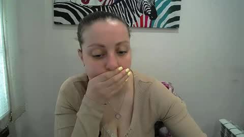 Snapshot of _annabelle_lee chatting on 04.20.26 Anna online show from 04.20.26