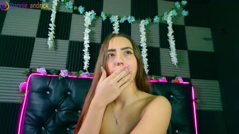 Snapshot of _annie_andrick_ chatting on 02.12.26 Annie Andrick online show from 02.12.26