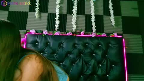 Snapshot of _annie_andrick_ chatting on 02.23.26 Annie Andrick online show from 02.23.26