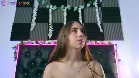 Snapshot of _annie_andrick_ chatting on 03.02.26 Annie Andrick online show from 03.02.26