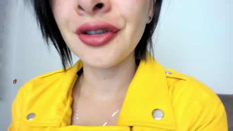 Snapshot of _antomouth_paradise chatting on 12.12.24 antonia online show from 12.12.24