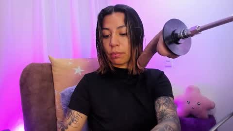 _antonella_dreams online show from 12.17.25