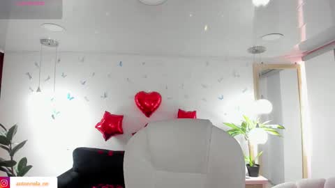 antonnela online show from 02.14.26