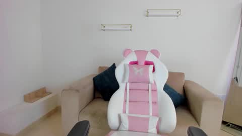    online show from 11.20.25