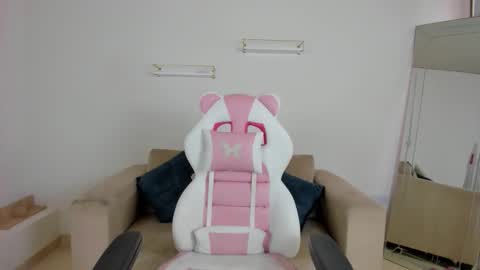    online show from 11.24.25