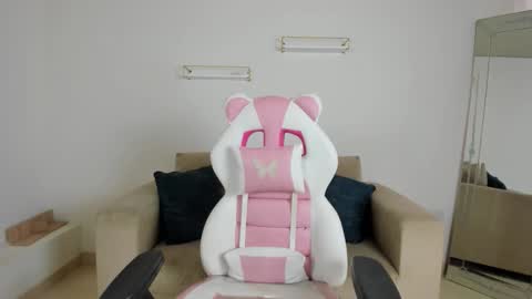    online show from 02.12.26