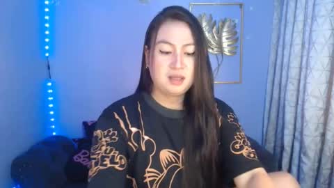 Snapshot of _arah chatting on 04.25.26 arah online show from 04.25.26