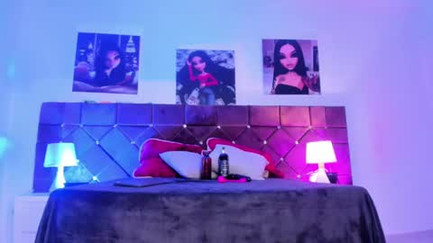 Snapshot of _ariana_lopez_ chatting on 02.17.25 Ariana online show from 02.17.25