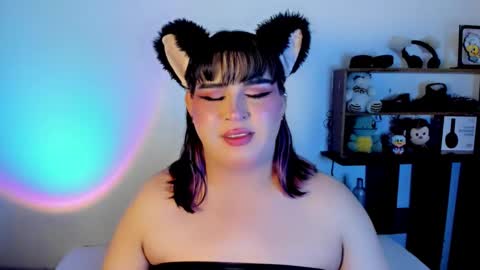 independent model atalaya online show from 02.23.25