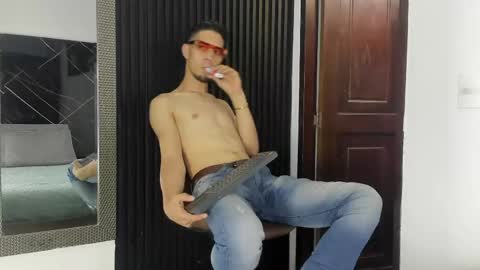 Snapshot of _axel_09 chatting on 04.18.26 _axel_09 online show from 04.18.26
