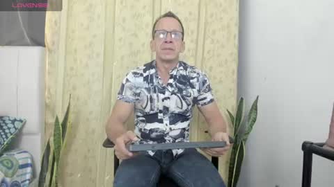Snapshot of _axelking1_ chatting on 07.08.26 Axel online show from 07.08.26