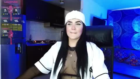 Snapshot of _babyfantasy_ chatting on 01.25.25 You Baby online show from 01.25.25