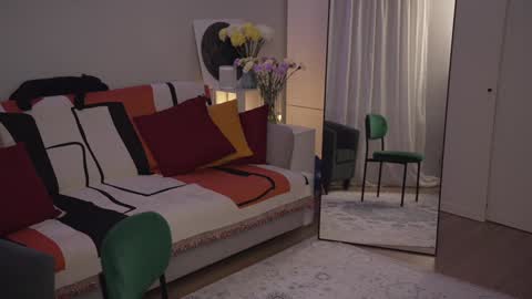 Lili online show from 01.29.25