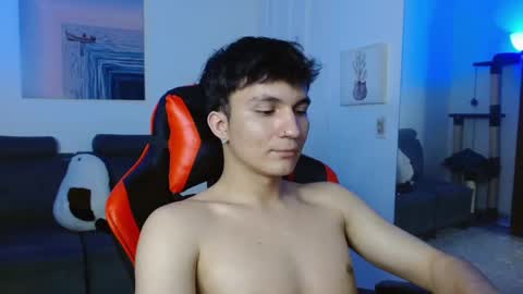 Snapshot of _blakee chatting on 02.07.25 B L A K E online show from 02.07.25