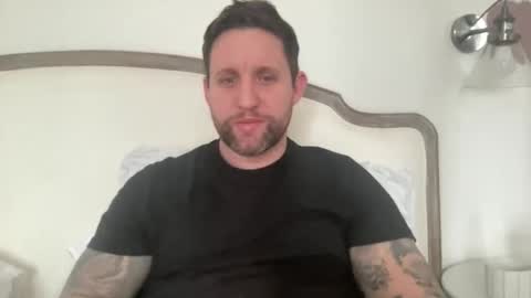 Snapshot of _british_hung_ chatting on 02.26.26 UK BigThick Cock online show from 02.26.26