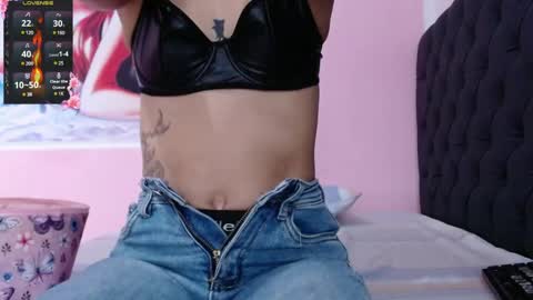 Snapshot of _candy_jade_ chatting on 02.02.25 candy jade online show from 02.02.25