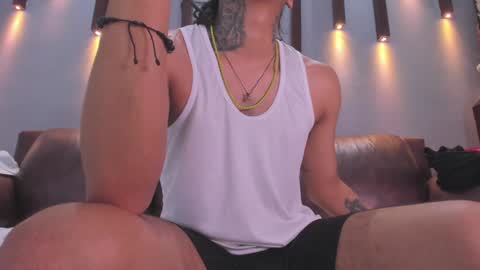 Snapshot of _cannabitch chatting on 12.28.24 Shatta Sara online show from 12.28.24