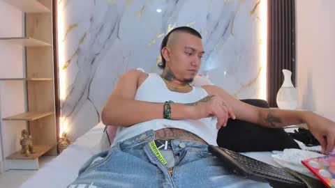 Snapshot of _cannabitch chatting on 03.05.26 Shatta Sara online show from 03.05.26