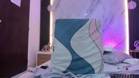 Shatta  Sara online show from 04.30.26