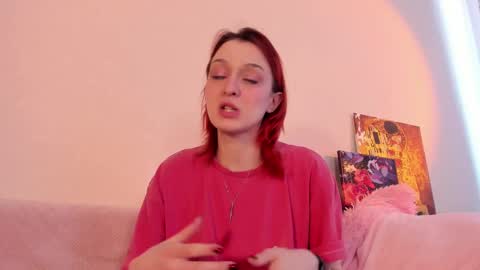 Christina Chris online show from 02.18.25