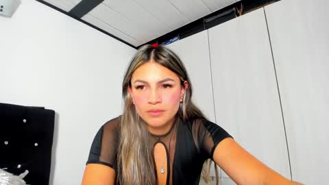 Bella  online show from 12.27.24