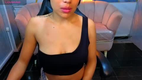 Snapshot of _charlottee_b chatting on 07.24.26 _charlottee_b online show from 07.24.26