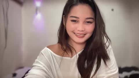 Snapshot of _chelle69xx chatting on 05.20.26 _chelle69xx online show from 05.20.26
