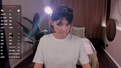 _chillbacca_ online show from 02.10.26