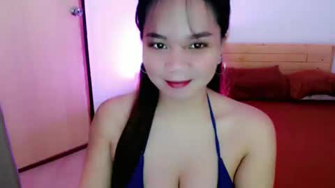 Snapshot of _chinita_princess_ chatting on 12.22.24 chinita princess online show from 12.22.24
