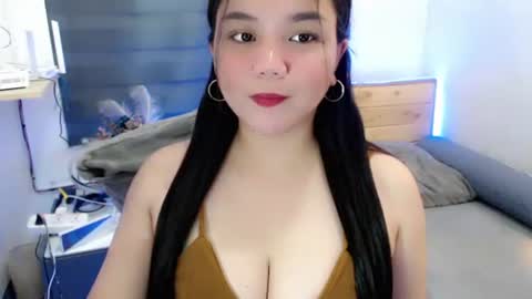 Snapshot of _chinita_princess_ chatting on 02.28.26 chinita princess online show from 02.28.26