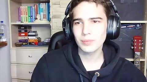 _crise_next_door_ online show from 10.01.25