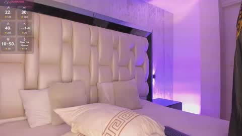     online show from 09.10.25