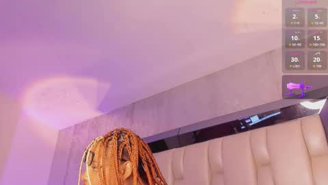     online show from 11.12.25