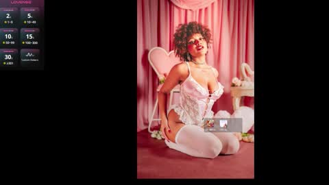 Snapshot of _curly_girl_ chatting on 03.11.26 online show from 03.11.26