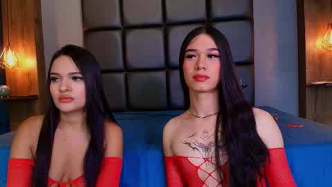 Snapshot of _danna_jones chatting on 10.11.25 _danna_jones online show from 10.11.25