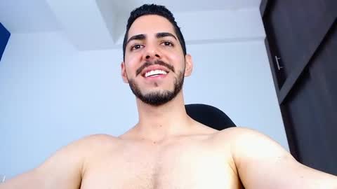 Snapshot of _davidwolf chatting on 01.15.25 David online show from 01.15.25