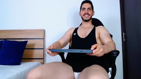 Snapshot of _davidwolf chatting on 01.16.25 David online show from 01.16.25