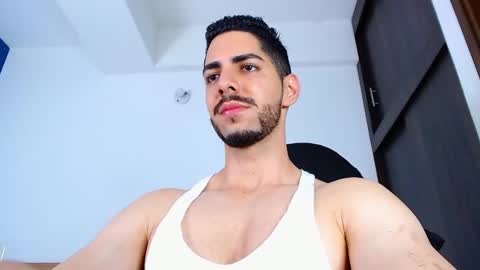 Snapshot of _davidwolf chatting on 02.20.25 David online show from 02.20.25