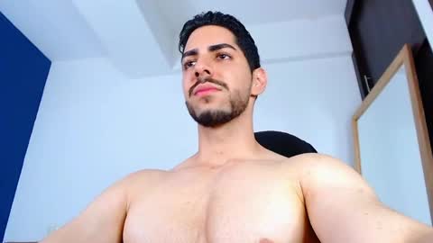 Snapshot of _davidwolf chatting on 03.07.25 David online show from 03.07.25